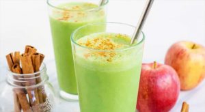 Read more about the article Apple-Cinnamon Green Smoothie
