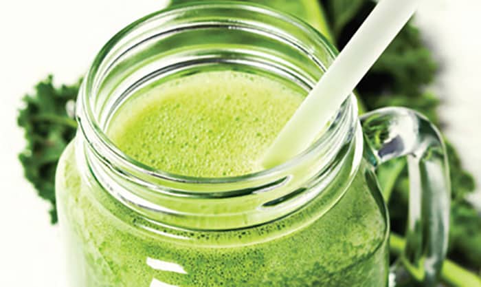 Read more about the article Mean Green Cleanse Smoothie